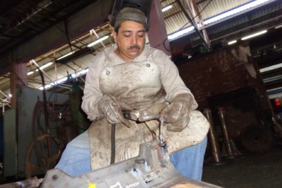 Enardo, el médico de las máquinas del sector azucarero