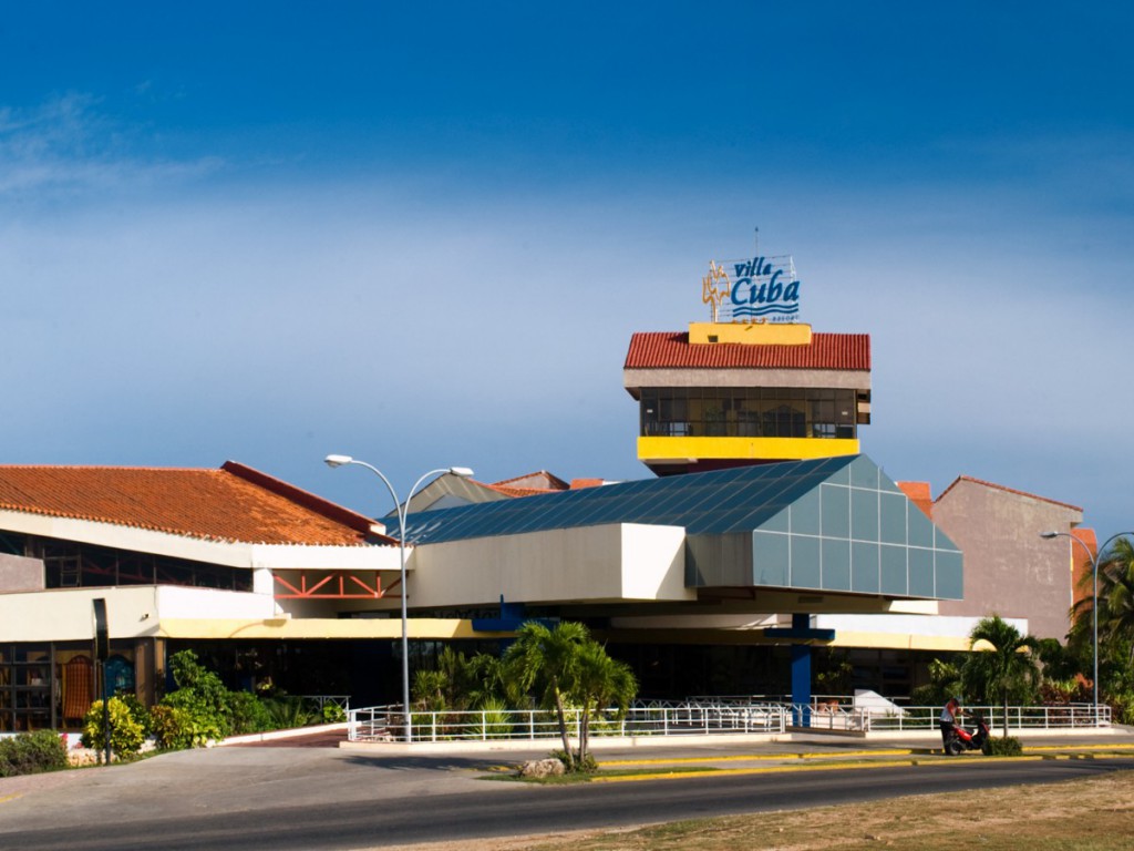 En el hotel Villa Cuba se paga salario sin respaldo en la prestación de los servicios. Foto: Noryis