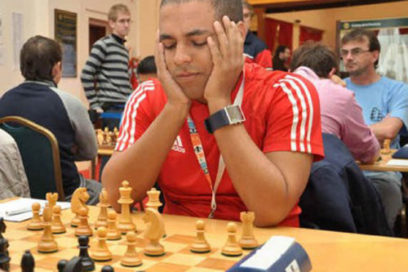 Bruzón  e Isam mantienen invicto