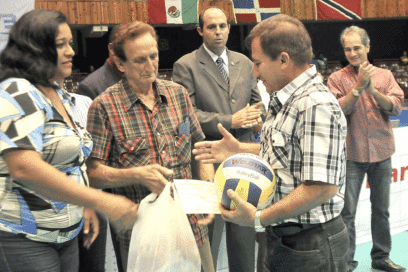 VIII Concurso Cuba Deportiva: Premiación en el coliseo