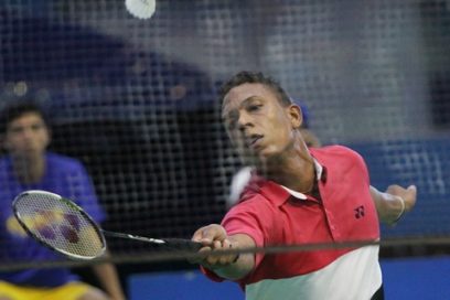 Osleni Guerrero por oro en Bádminton