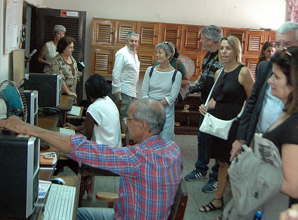 Los colegas galos intercambiaron con nuestros profesionales.