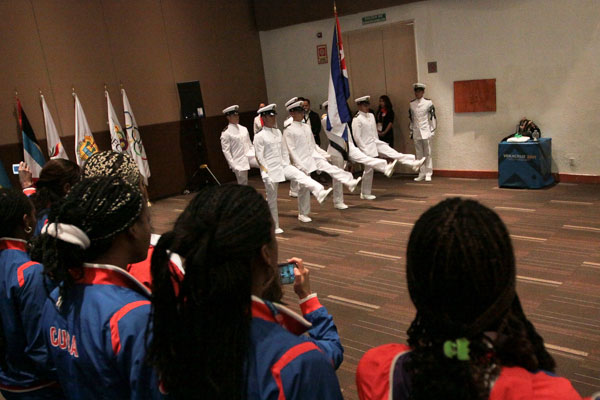 Un instante de la ceremonia. Foto: Otmaro Rodríguez.
