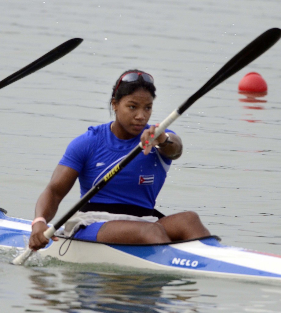 Yusmari Mengana, oro y plata en la segunda joranda del canotaje. Foto: Ricardo López Hevia