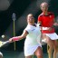 Yasmary Medina (al centro) integró la dupla plateada en el frontenis (f) de Veracruz 2014.