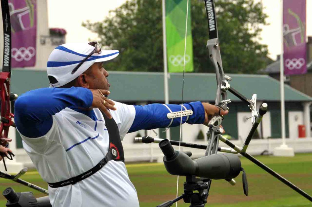 Juan Carlos Stevens, miembro del equipo de arco recurvo y clasificado para la disputa individual de medallas.