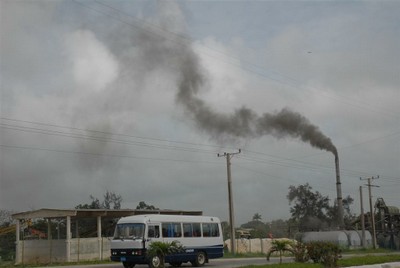 La contaminación de la industria es cada vez más invasiva.