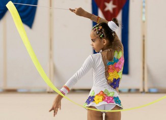 Gimnasia Rítmica sueña con mazas y cintas