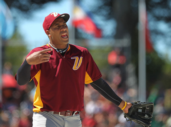 Ramón Jones lanzó los siete episodios, recetó nueve ponches y no permitió hits.