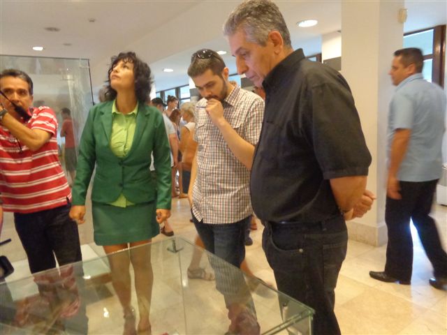 Mavriko en el museo se interesó por aspectos de la vida y obra de Guevara.