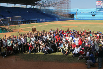 Diez exaltados al Salón de la Fama del Béisbol Cubano