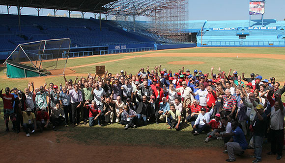 Participantes en el Coloquio Museo y Salón de la Fama. Foto: Ismael Francisco- Cubadebate