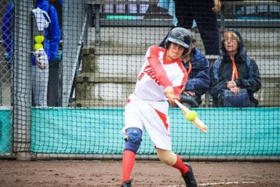 Softbol (f) cae por el oro