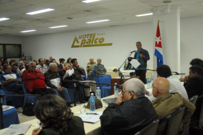 Valoran trámites de la población diputados cubanos