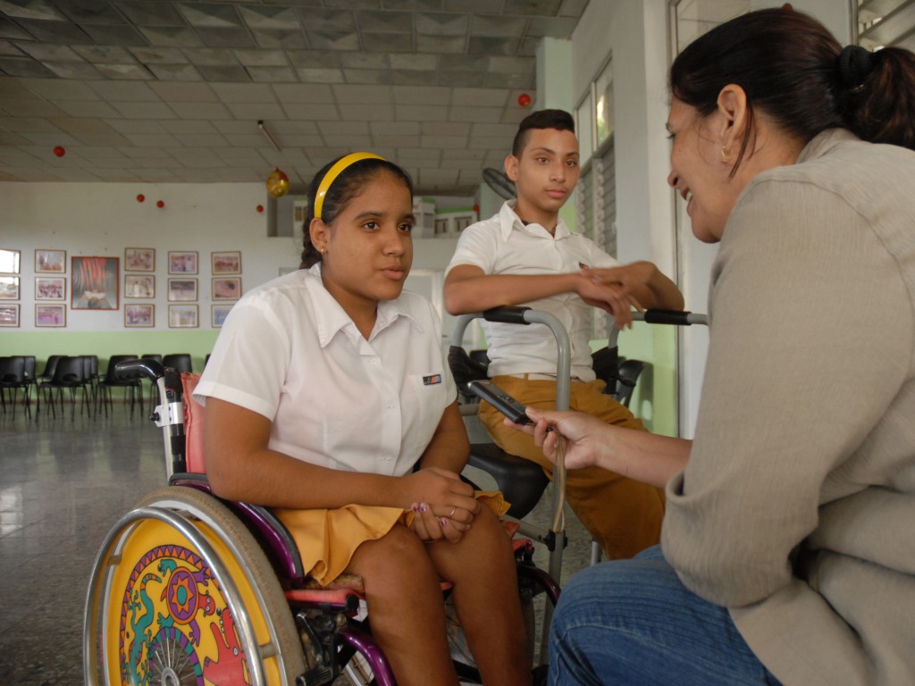 Daniela y Carlitos, ejemplos de voluntad. Foto: Agustín Borrego