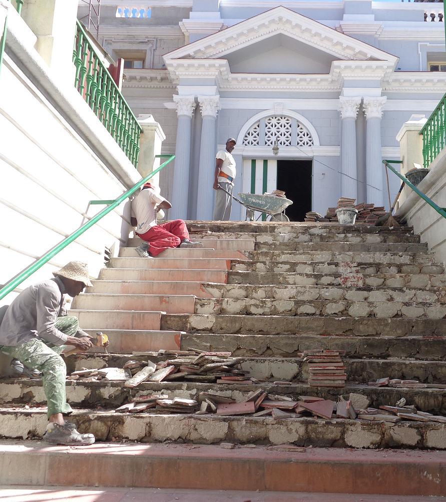 El  proyecto de rehabilitación constructiva de la catedral  se asume bajo estrictos presupuestos conservacionistas, respetando en todo cuanto valen los elementos originales de su concepción arquitectónica, esos que la convierten en edificación ligada al imaginario popular de la urbe.