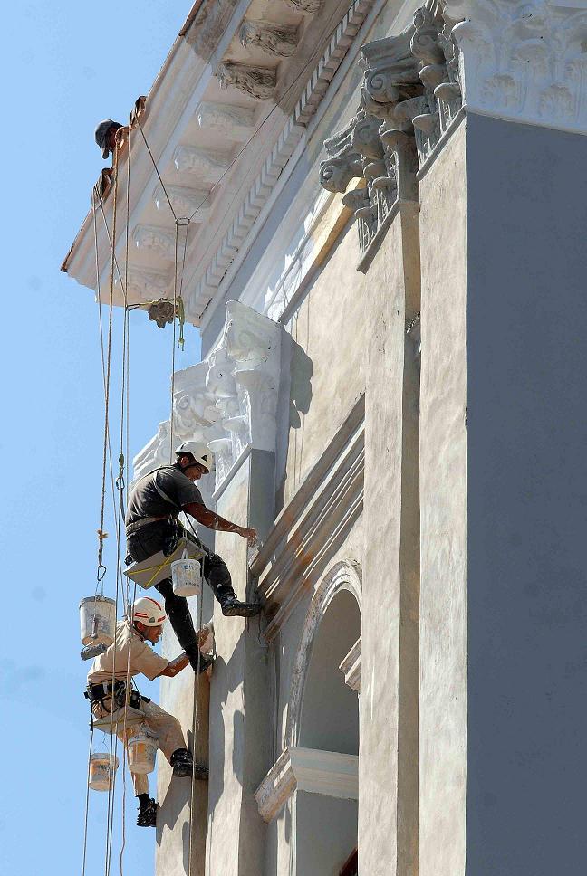 Los trabajos de reanimación del Anillo cero han demandado de un extraordinario esfuerzo, convirtiéndose en ocasiones  por la envergadura de las labores, en todo un desafío.