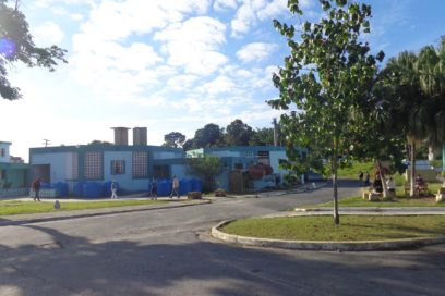 Mejoran infraestructura instalaciones de salud en Pinar