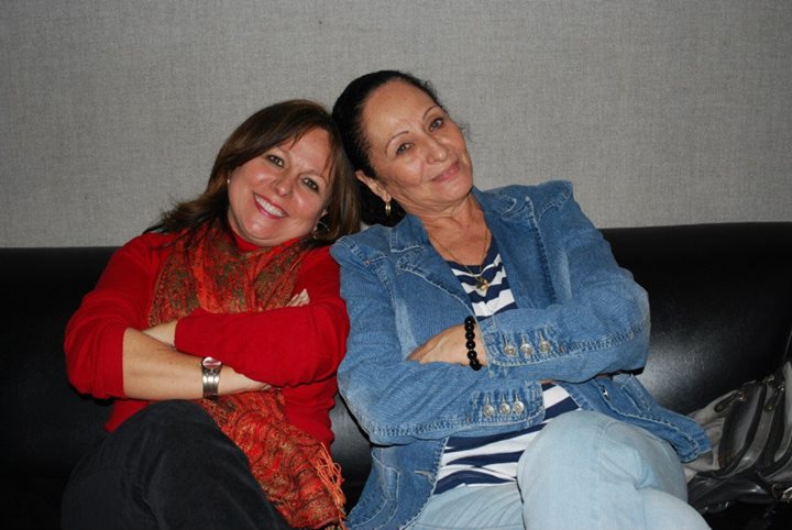 Liuba María Hevia con Beatriz Márquez