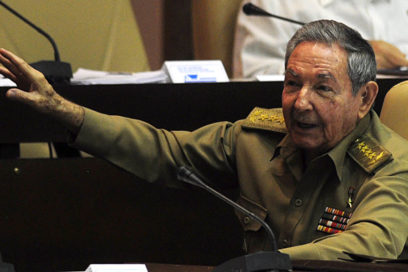 Preside Raúl sesión de la Asamblea Nacional