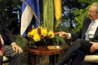 Se reúne Raúl con Primer Ministro de San Vicente y las Granadinas