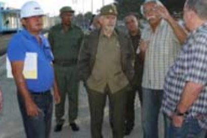 Evalúa Ramiro Valdés acciones para enfrentar la sequía en Santiago de Cuba