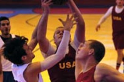 Estudiantes cubanos y estadounidenses sostienen amistoso juego de básquet