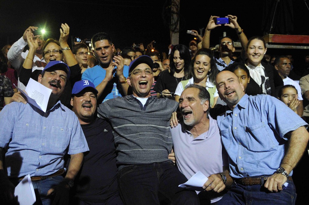 CUBA-LA HABANA-LOS CINCO HÉROES CUBANOS EN CONCIERTO DE SILVIO RODRÍGUEZ