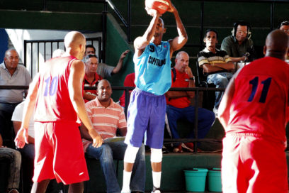 LSB: Pinareñas y habaneros, dueños del arranque