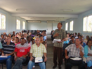 Discusión-Asambleas de Afiliados-Sindicato-Guantánamo-Cuba