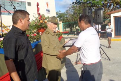 Inaugura Ramiro Valdés Menéndez subestación eléctrica de cayo Santa María