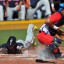 Caribes de Anzoátegui fabricaron un racimo de cuatro carreras en el tercer y definieron el partido contra Cuba. Foto: Ricardo López Hevia