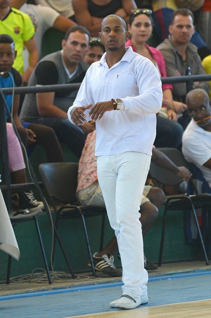 Rainel Panfet, DT de Capitalinos, acumula frente al equipo balance de 29 victorias y una sola derrota. Foto: Gabriela López Dueñas.