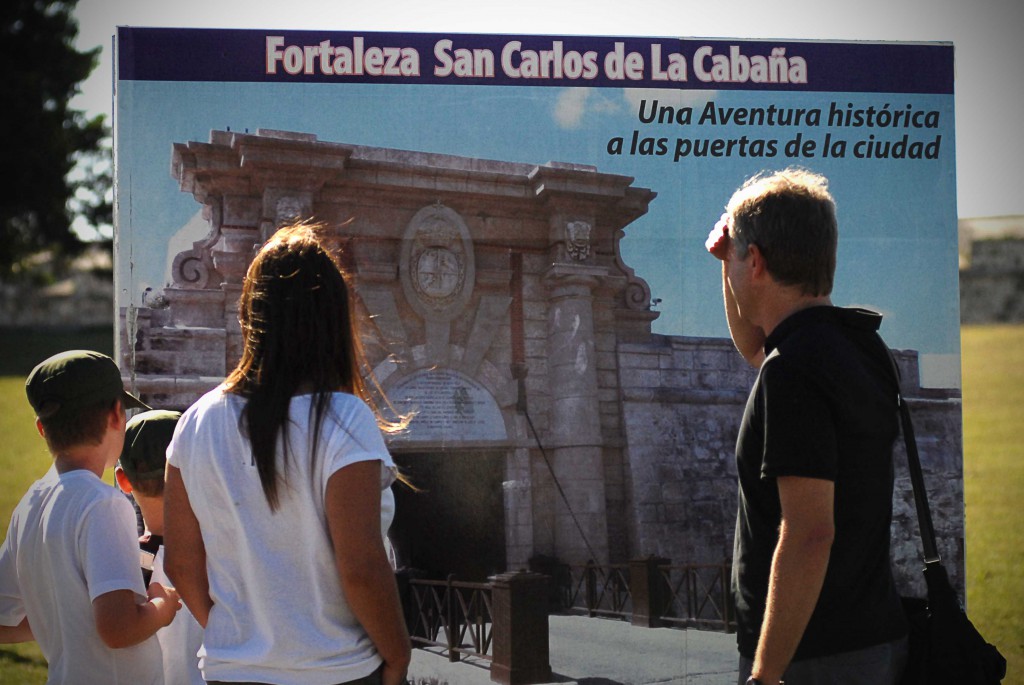 HG Preparativos de apertura  Feria del libro. (2)