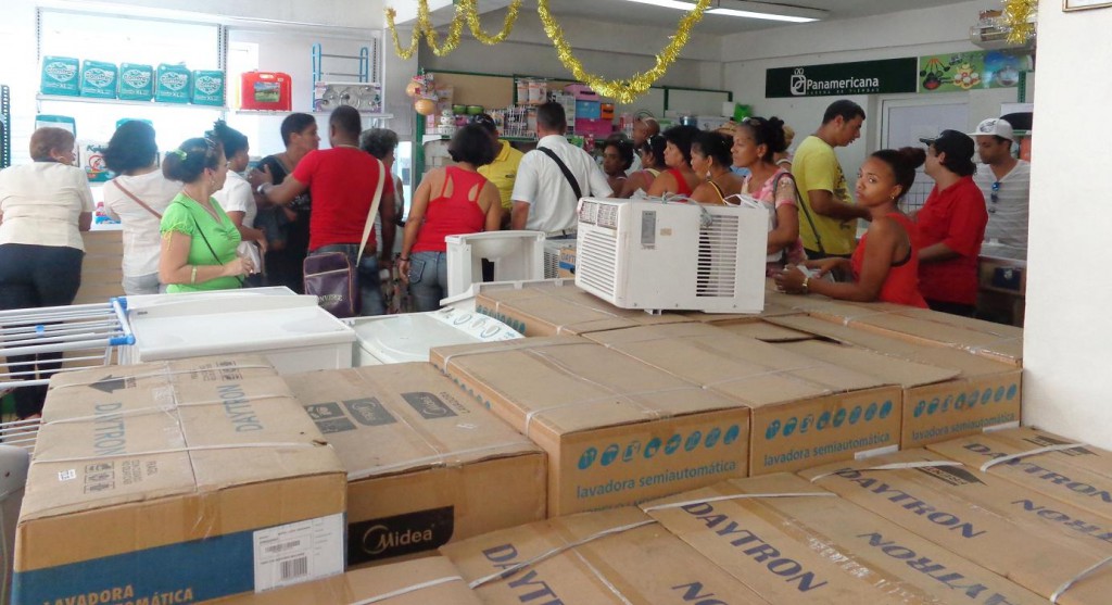 La desorganización de muchas tiendas se convierte en freno de una adecuada gestión de venta. Foto: Betty