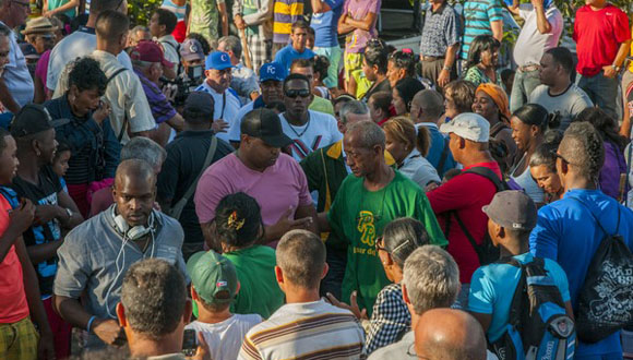 Pinar del Río recibe a los campeones de la Serie del Caribe2015
