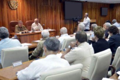 Analiza Consejo de Ministros temas relacionados con la actualización del modelo económico y social cubano