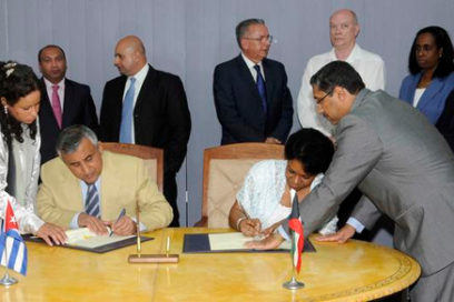 Cuba y Kuwait firman convenios para la rehabilitación hidráulica de La Habana