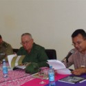 Presentó el general Espinosa su libro Cantándole a la vida