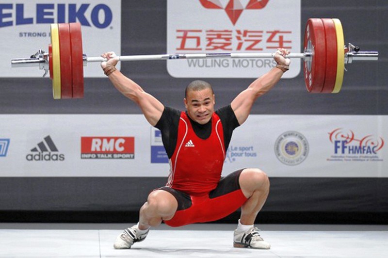 Yoelmis Hernández, de la división de los 85 kilogramos, ters veces medallista mundial, sobresale entre los halteristas cubanos que estarán presentes en la lid.