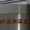 Sigue el Bloqueo: EE.UU. multa con 1.710 millones a banco alemán Commerzbank