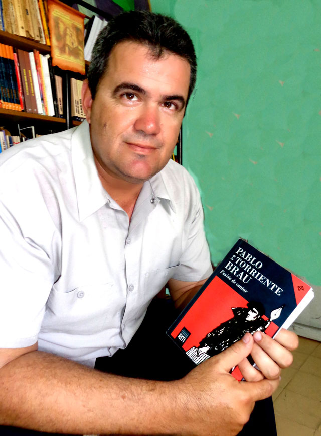 Luis Raúl Vázquez es uno de los escritores que mostrará su obra en la fiesta del libro 2015 en Ciego de Ávila. Foto: del autor