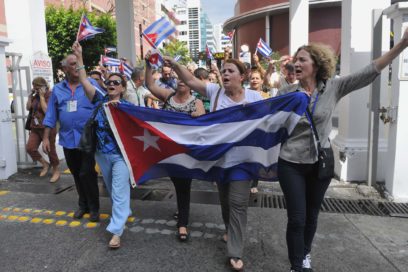 Panameños se solidarizan con delegación cubana a la Cumbre