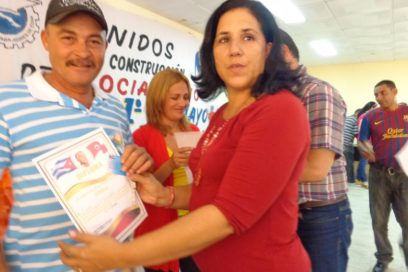 Distinguen a dirigentes sindicales en Las Tunas