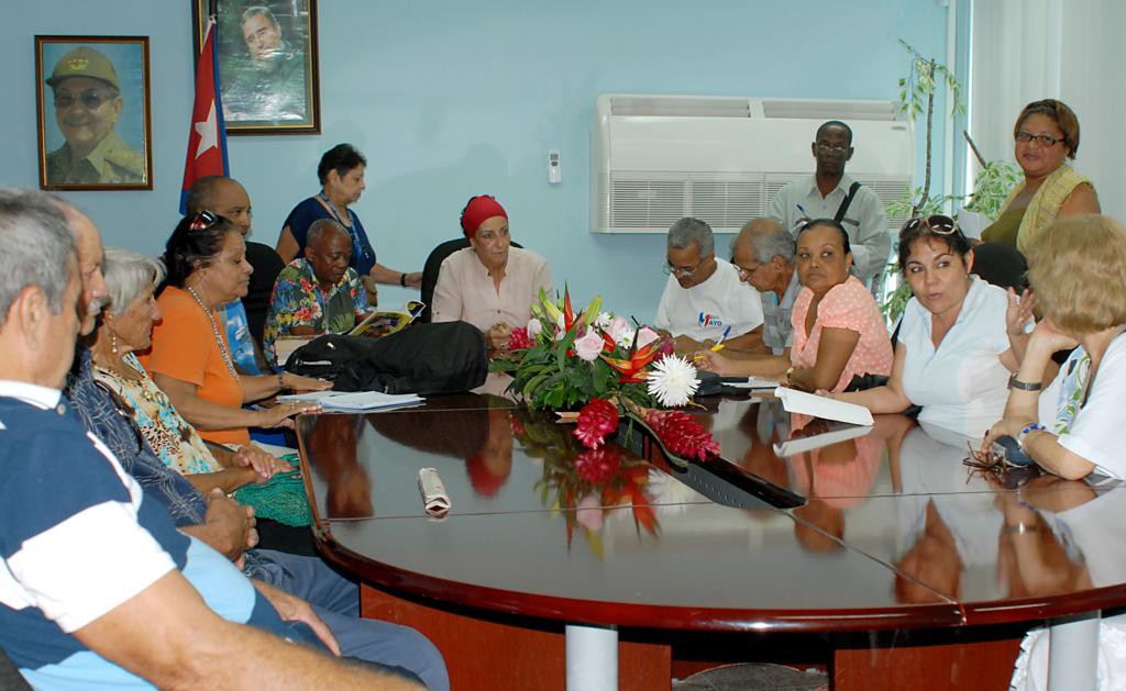 La Empresa de Proyectos para Industrias Varias (EPROYIV) fue uno de los centros visitados. Foto: Heriberto González Brito
