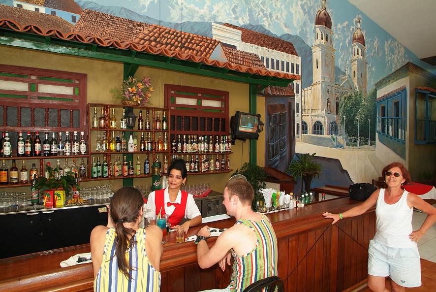 Santiago en la feria de turismo