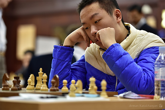 El chino Yei Wei fue el único integrante del equipo campeón que consiguió una medalla de oro, lo hizo en el cuarto tablero. Tomada de chessbase.com.