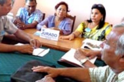 Mirar al presente desde la historia