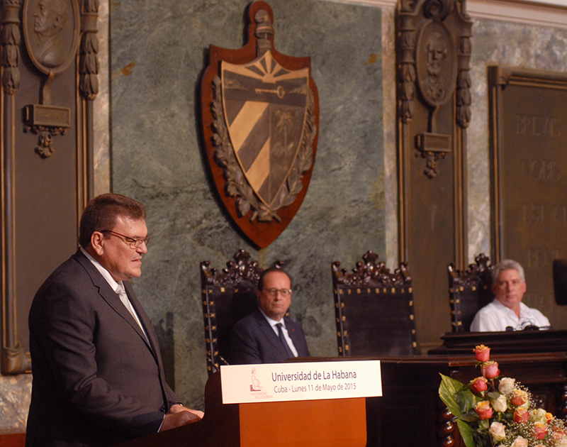 Gustavo Cobreiro, rector de la universidad de La Habana. Aula Magna de La Universidad de La Habana. 11 de mayo de 2015. Foto: Agustín Borrego Torres