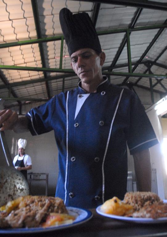 José Javier mostrará su maestría en el I Simposio Internacional sobre Desarrollo del Comercio y los Servicios, a celebrarse en La Habana del 19 al 22 de este mes. Foto: Agustín Borrego